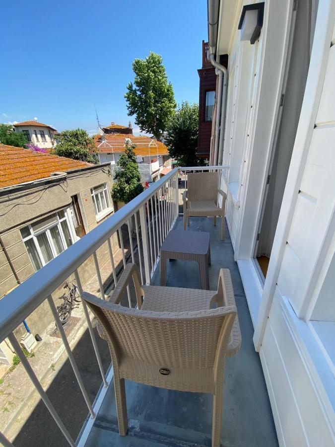 White Island Boutique Otel Adalar Esterno foto